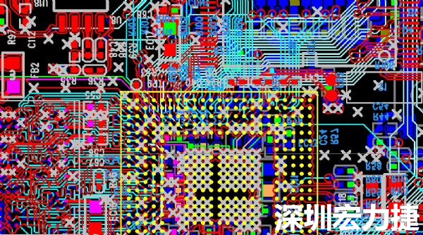 使用HDI布線輔助設計工具，可加速設計方案線路布設，同時可在生產前先利用軟件模擬找出設計問題。