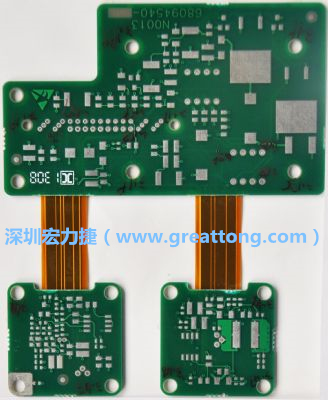 FPCB可作為多片功能載板的連接軟式板材。