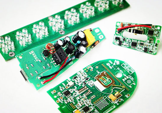 為什么PCB板顏色絕大多數都是綠色的？